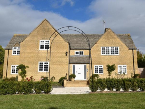 Staddlestones Broadway